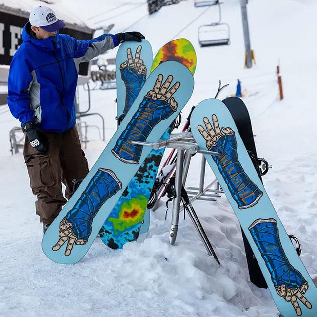 限定モデル サーティーツー THIRTYTWO ミドルアース スティーブンス